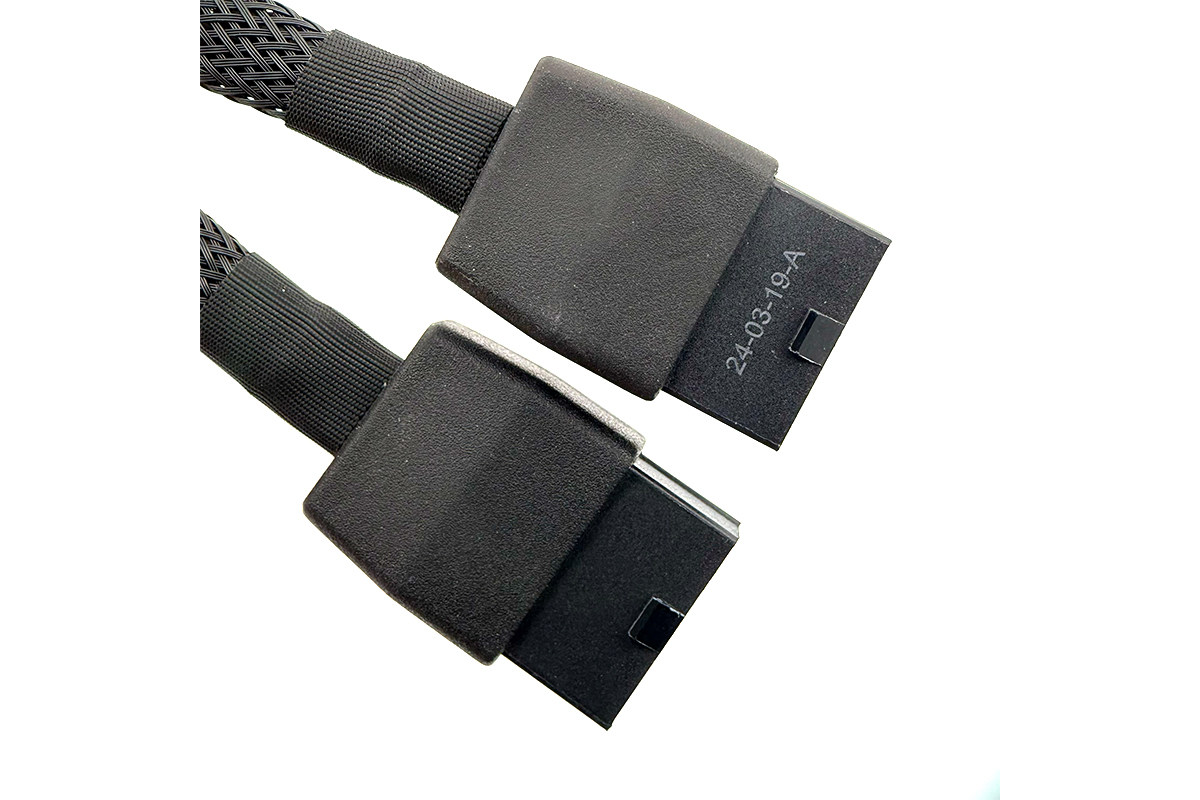 暴力拆解16Pin显卡转接线2x8Pin转16pin 12VHPWR供电线 NVIDIA英伟达030-1633-000 5.0连接线 RTX 4090/4080供电安全防烧指南-3Cgeek,只卖正品 收售工厂呆滞库存尾单 暴力拆解16Pin显卡转接线2x8Pin转16pin 12VHPWR供电线 NVIDIA英伟达030-1633-000 5.0连接线 RTX 4090/4080供电安全防烧指南