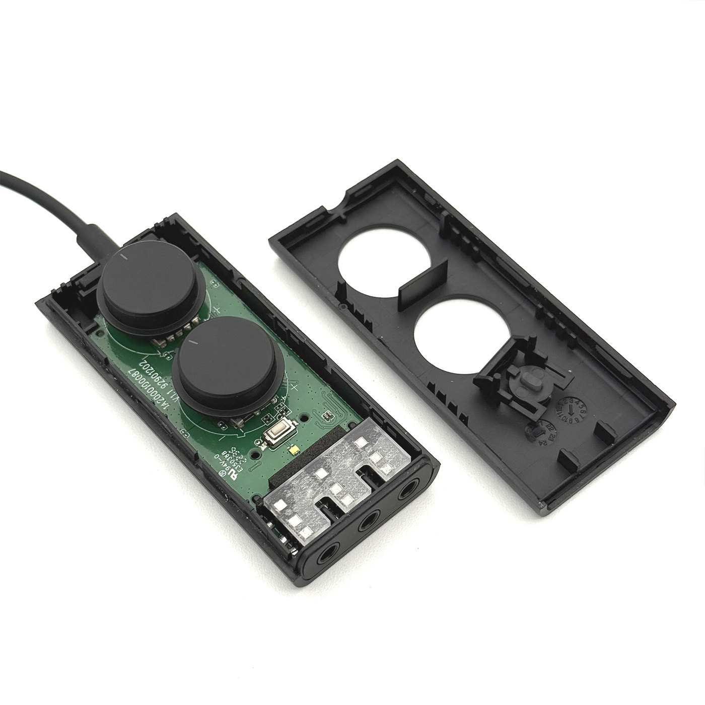 拆解报告：枫笛SR-EA5 USB 降噪声卡（Denoise Sound Card）支持电脑/手机  16bit/48kHz DAC 数字解码 Excellent Sound Experience Compatible with Compter iphone 16 17 pro