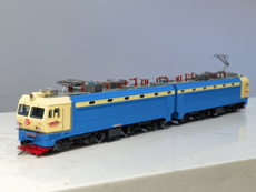 Модель поезда 1435火车模型 1/87 ho 韶山4g