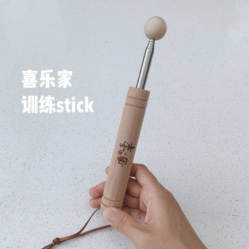 Happy family to reach out to the claw class to match oh ~ kitty training stick