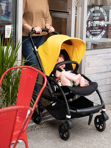 Bugaboo, складная коляска с сидением с зонтиком, можно сидеть и лежать