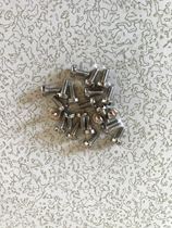 Industrial sewing machine accessories feeding tooth screw flat car tooth fixing screw standard brother heavy machine screw screw