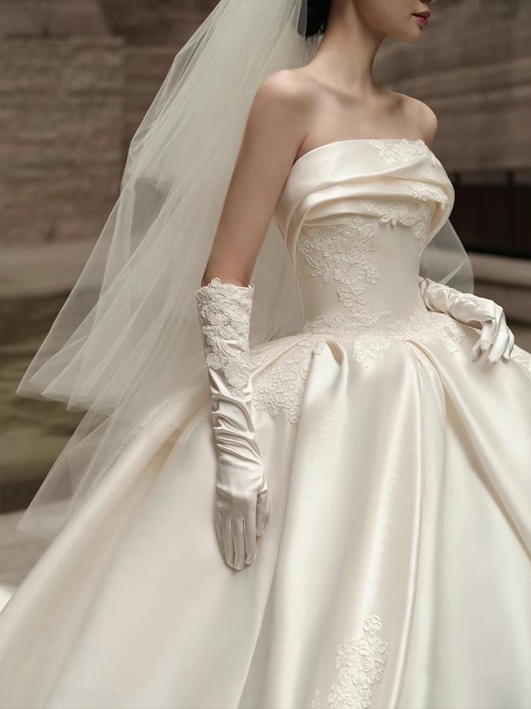 Wedding bride 2024 new satin tube top gauze Wedding bride 2024 new satin tube top gauze
