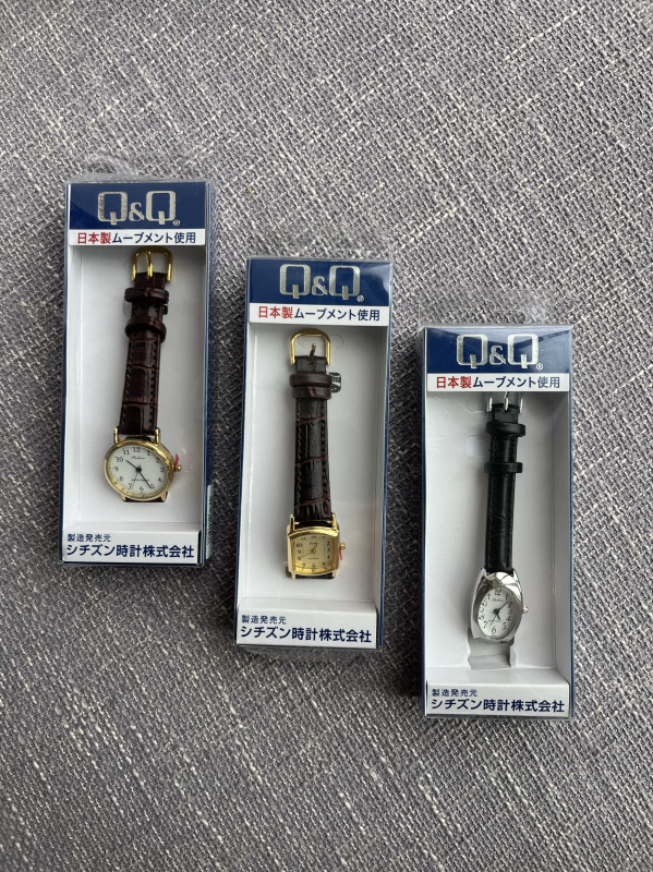 In-Stock Japan Citizen Falcon Digital Leather Strap Gold Dial Vintage Small Square Watch Small Round Watch Wristwatch In-Stock Japan Citizen Falcon Digital Leather Strap Gold Dial Vintage Small Square Watch Small Round Watch Wristwatch