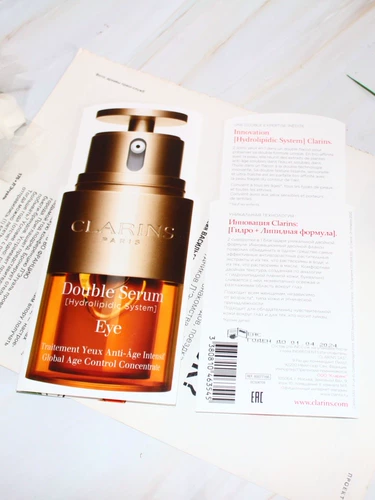 Clarins, эссенция, омолаживающий крем для глаз, 10 штук, пробник, 0.9 мл