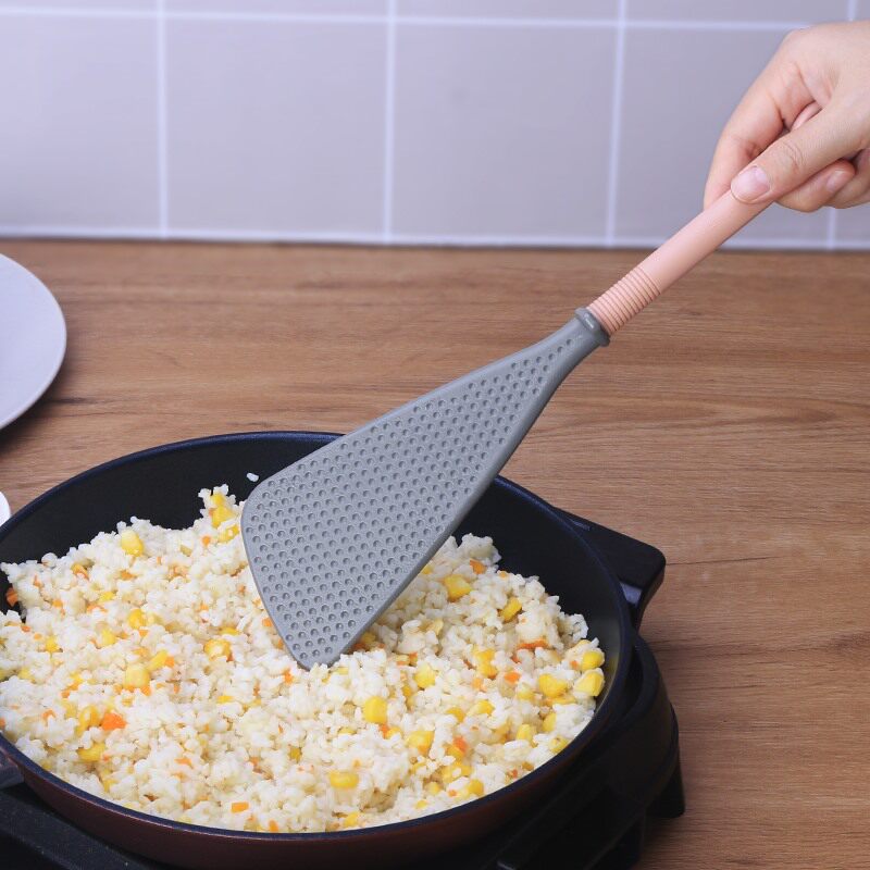 Japan imports fried rice turnovers not to be covered with pan fried fish shovels kitchen creative small tools fried rice special shovel fried vegetable shovels