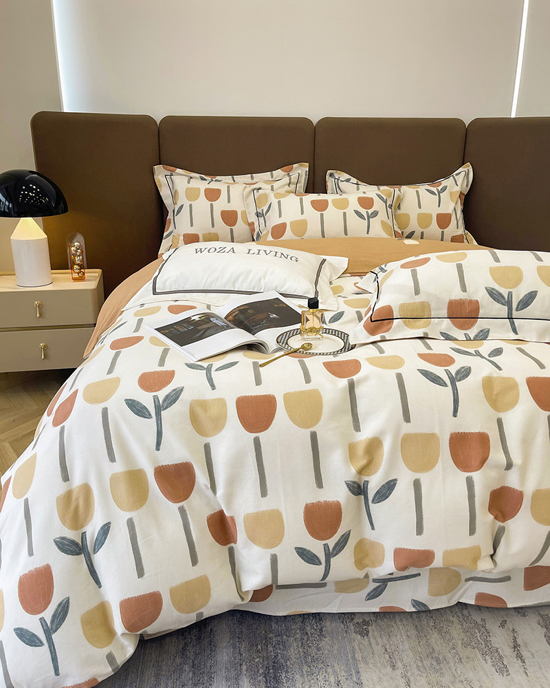 Thickened pure cotton sanding four-piece set of cotton soft skin-friendly quilt cover sheet autumn and winter printing Nordic bedding