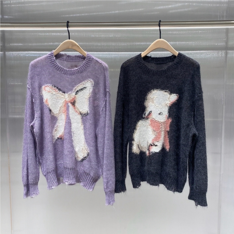 Original Quality 2026 Winter New Style Round Neck Bow Jacquard Embroidery Loose Versatile Ripped Knit Sweater for Women