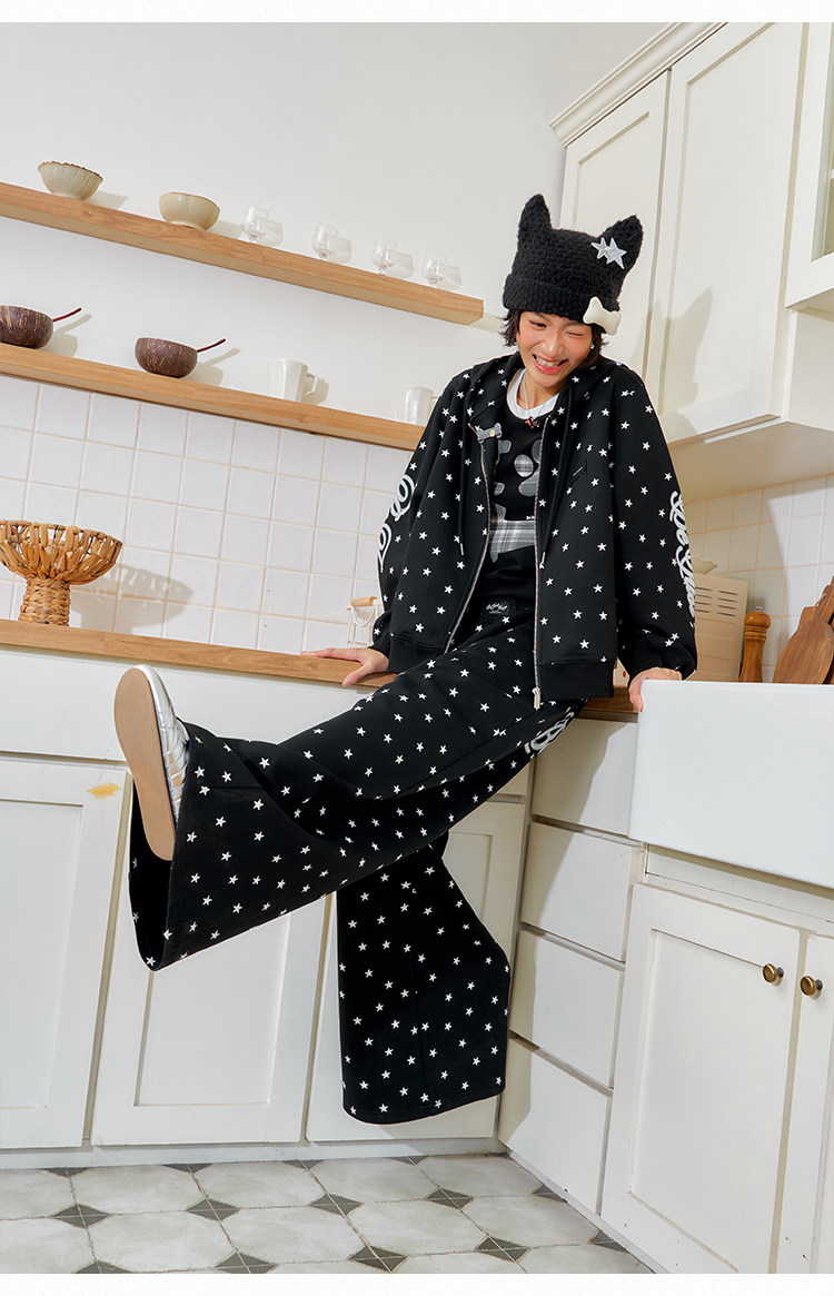 BJHG Star Print Zip-Up Hoodie
