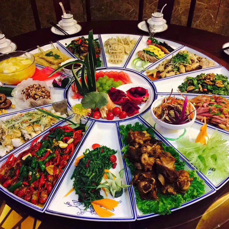 New Year's Eve Dinner Tableware Set, Seafood Ceramic Combination Platter, Family Banquet Party Tableware Set, Reunion Plates and Dishes