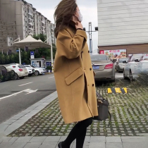 Sandro Fashiong rare style texture with fashionable and distinctive temperament