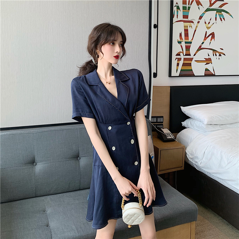 VK旗艦店 韓國風V領復古排扣時尚短袖洋裝