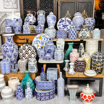 Special price retro crafts western antique ornaments foreign trade export ceramic vase ornaments Jingdezhen blue and white porcelain