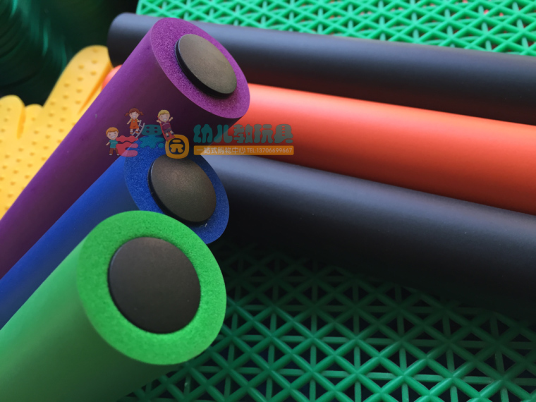 Mềm dùi cui mẫu giáo chạy stick cạnh tranh non-slip sponge thể dục dụng cụ thanh theo dõi và lĩnh vực trò chơi thể thao thiết bị trẻ em xà đơn tại nhà