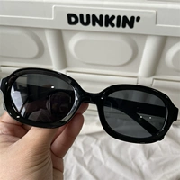 Ведущие мужчины все черные