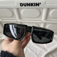 Серый квадрат езда на велосипеде черный рамка черная пленка