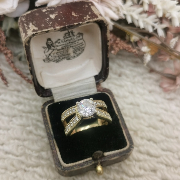 Vintage medieval European return 925 silver gilt zircon ring No. 17