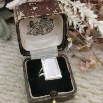 Vintage medieval european return 925 silver white shell ring no. 12