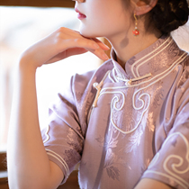 When the spring flowers fall month-on-spring-summer-style retro old satin ruyi Yuntou Chinese style Republic of China National of the Republic of China