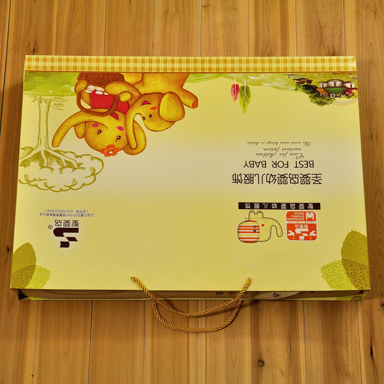 Coffret cadeau pour bébé - Vêtements + Fournitures - Ref 1952017 Image 13