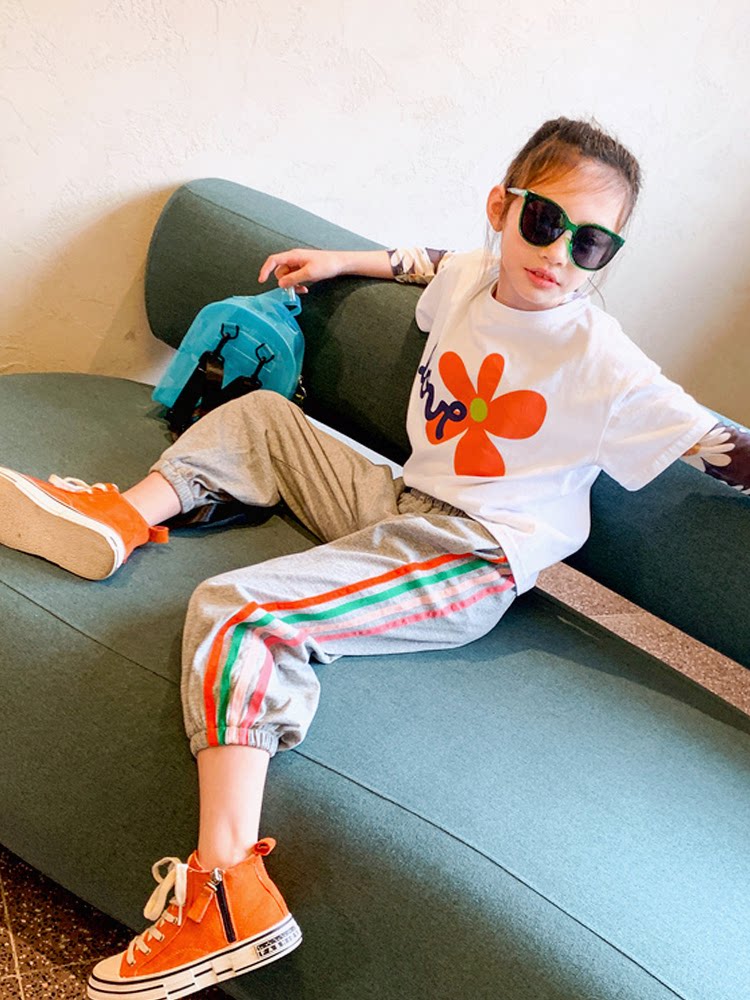 Girl Autumn Clothing Sports Pants 2020 New Casual Pants Children Foreign Pie 90% Pants Loose Pure Cotton Slim Fit