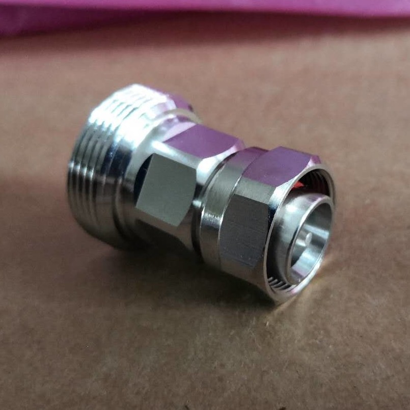 4310 Male to DIN Female 4 3-10 Adapter MINI-DIN Male to DIN Female