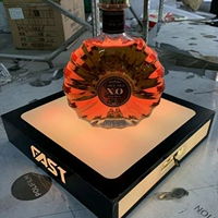 Павлин голубой акриловый вин