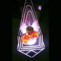 Темно-серое 3D-шестигранное вино-сиденье-монохром