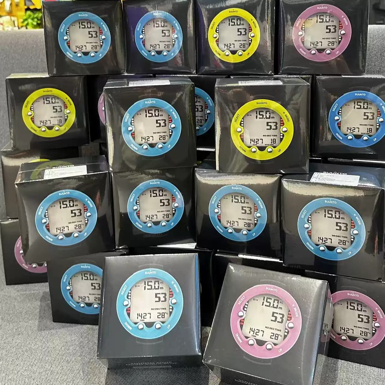 Suunto Zoop Novo ダイビングコンピュータウォッチ Suunto プロフェッショナルウォッチ 高酸素フリーダイビング ディープダイビング