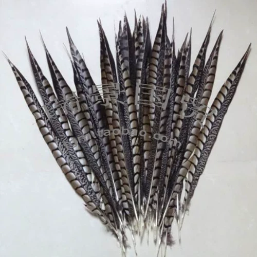 Импортная натуральная бронзовая курица -хвост -опер