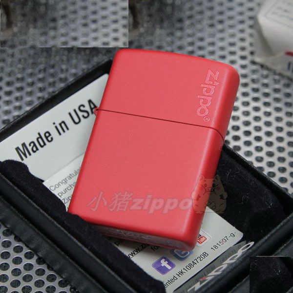 18-year-old piggy Zippo big red dumb paint trademark 233ZL 233 slim 1633ZL