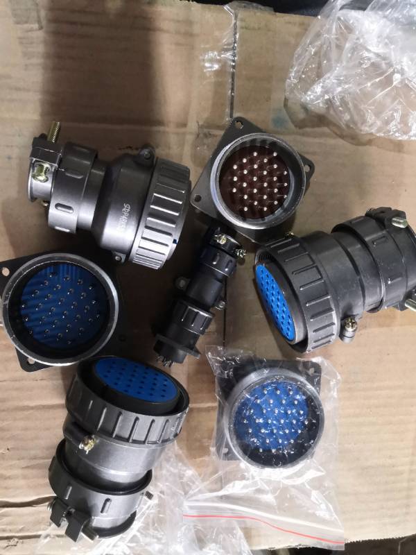 Wire cutting accessories wire cutting aviation plug machine tool large wire plug 4 26 30 core male and female thick fine needle