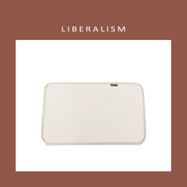 Liberalism Japanese little monkey mommy bag is convenient to go out with a urine pad Waterproof cushion