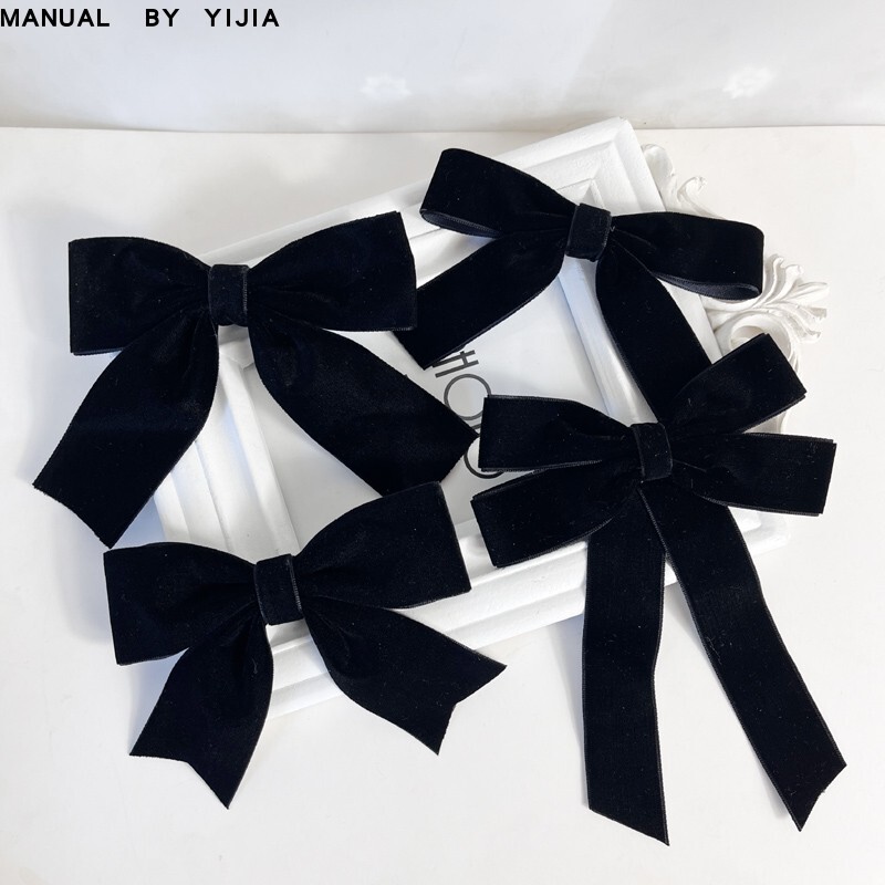 French-Style Black Velvet Small Bow Tie, Versatile and Elegant, Sweater and Shirt Exquisite Decorative Brooch, Jk Uniform Pin, Lapel Flower