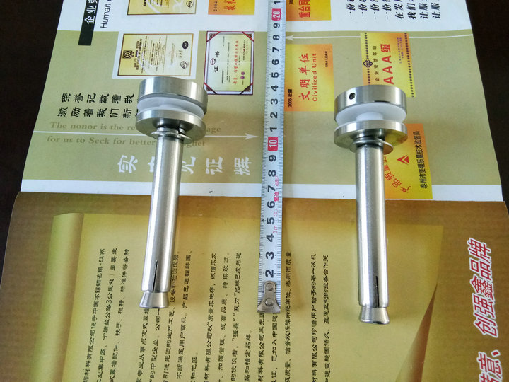 Side-mounted glass stair handrails exterior-mounted external railing guardrail accessories stainless steel decorative tube expansion glass clip