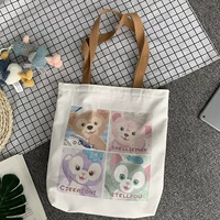 Много -зрелищная обезьяна белая