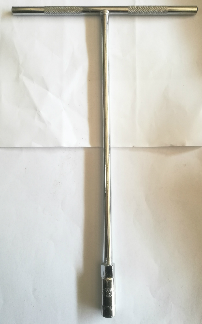 T-shaped Ting-shaped sleeve wrench Outer hexagon wrench 6 7 8 10 12 12 14 14 17 19mm