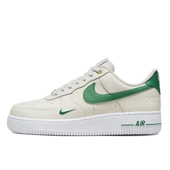 Кроссовки Nike Air Force 1 AF1, коричневые/кремовые/белые, размеры 35.5–45 (разные модели)