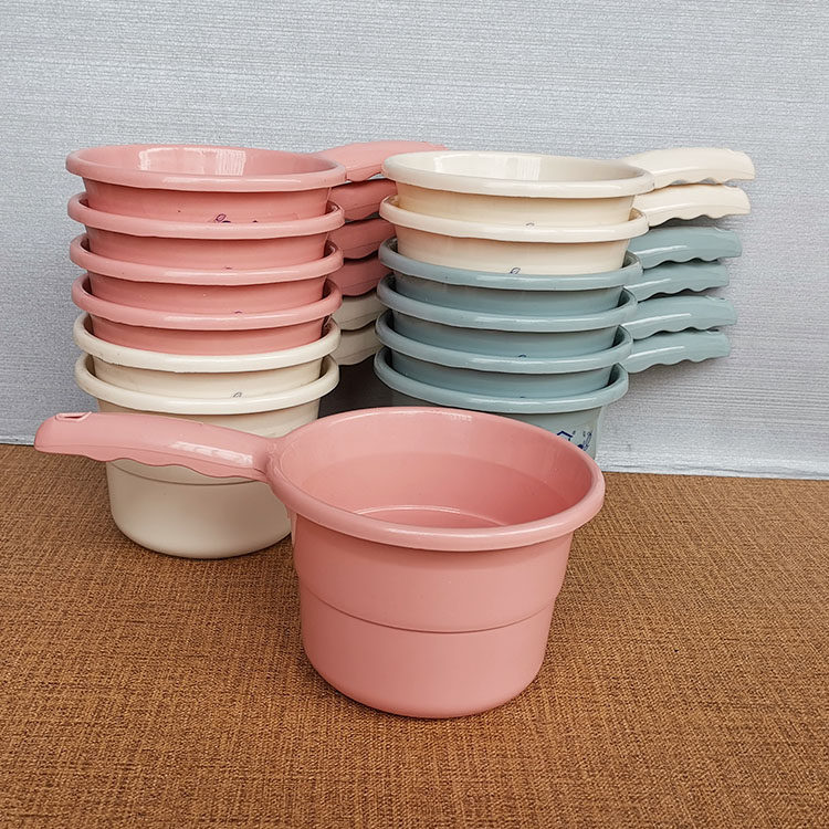 Thickened Water Ladle Plastic Water Spoon Kitchen Big Water Scoop Child Bath Bath Bath Shampoo Scoop Cup Cafeteria Large Spoon Play Water
