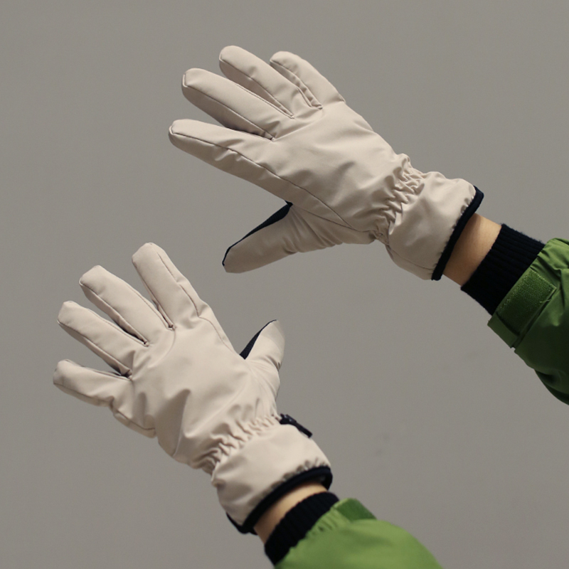 Winter Couple Outdoor Cycling and Skiing Gloves for Men and Women, Cold-Proof, Warm, Fleece-Lined, Thickened, Simple, Stylish, Waterproof, Touch Screen Winter Couple Outdoor Cycling and Skiing Gloves for Men and Women, Cold-Proof, Warm, Fleece-Lined, Thickened, Simple, Stylish, Waterproof, Touch Screen