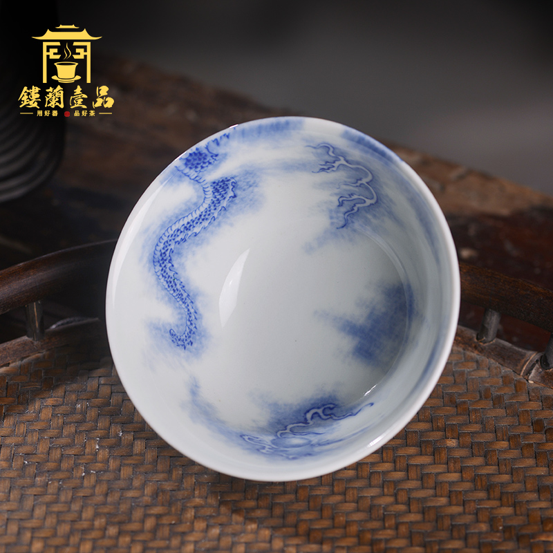 All benevolence blue and white YunLongWen master cup of jingdezhen ceramic art family hand - made single CPU kung fu tea set personal tea cup
