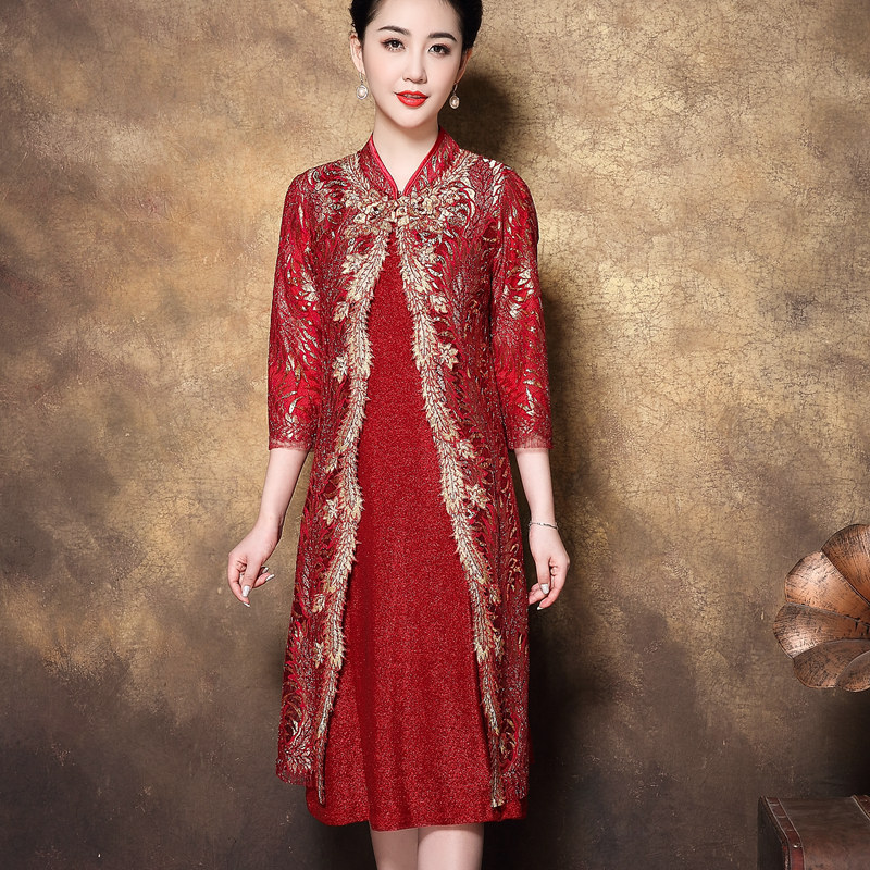 May Day Wedding Celebration Mother's Dress Two-Piece Set High-End Elegant and Dignified Mother-In-Law Engagement Banquet Outfit 2026 New Style