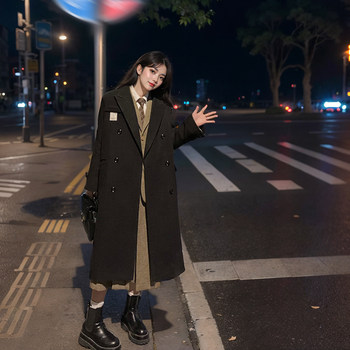 Hepburn style woolen coat women's loose 2025 korean version new mid-length thickened black winter knee-length woolen coat