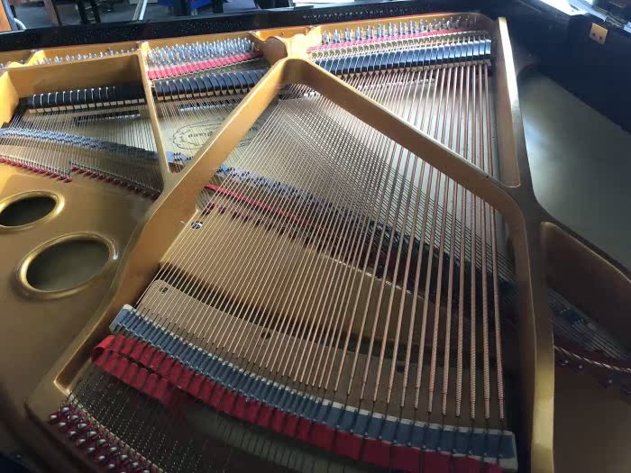Chân máy cũ piano nhỏ Yamaha Yamaha ngọc trai giá rẻ chuyên nghiệp giải phóng mặt bằng trong nước Thâm Quyến yamaha clp 535