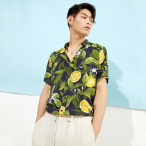  Hawaiian flower shirt mens seaside vacation short-sleeved loose beach shirt trend sunscreen jacket mens trend printing