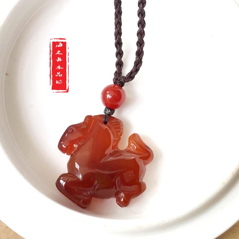 Finely Carved Natural Crystal Red Agate Nau Zodiac Horse Pendant Pendant Horse Pendant and Safe and Safe