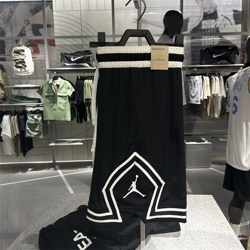 Authentic Nike Summer Jordan Men's Basketball Quick-Drying Breathable Casual Training Shorts Dx1488-010 Authentic Nike Summer Jordan Men's Basketball Quick-Drying Breathable Casual Training Shorts Dx1488-010