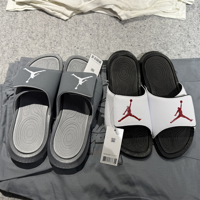 Air Jordan Hydro 6 Aj6 Jordan Black and White Men's Sports and Leisure Slippers 881473-004-005