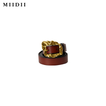 Riddle Bottom 2022 Fall New Vini Retro Morden Metal Pin Button Bull Leather Belt Women 223MQ1431
