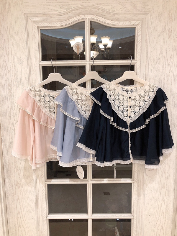 Japanese-Made Rijoui Exquisite Design Lace Doll Collar Silk Cotton Shirt Top Japanese-Made Rijoui Exquisite Design Lace Doll Collar Silk Cotton Shirt Top